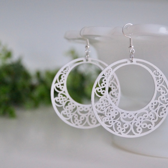 NEW Laser Cut Wooden Earrings - Picture 2 of 7